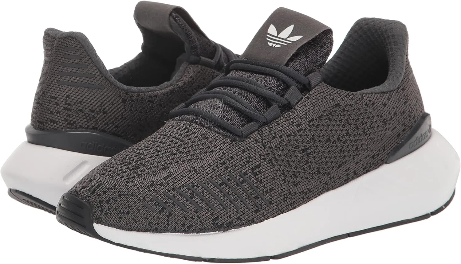adidas Men's Sneaker