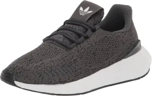 adidas Men's Sneaker