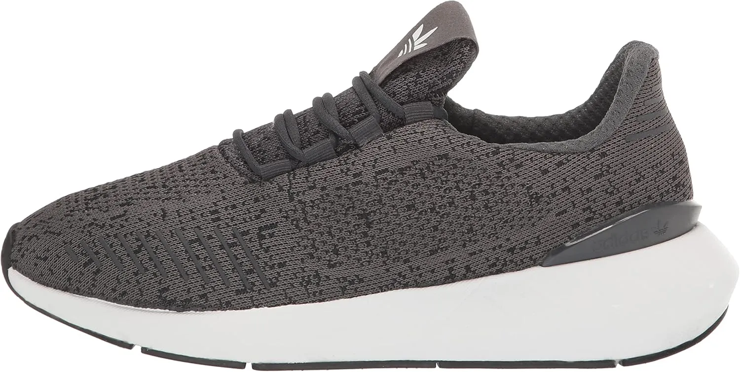adidas Men's Sneaker