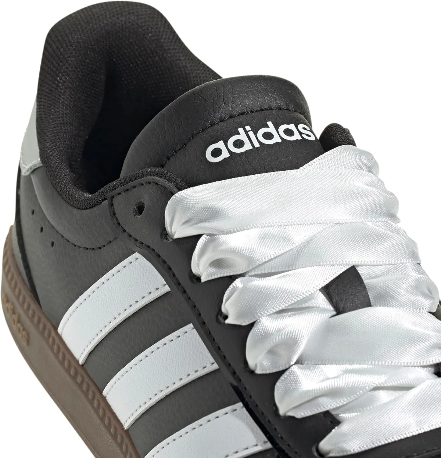 adidas Women's Breaknet Sleek Sneaker