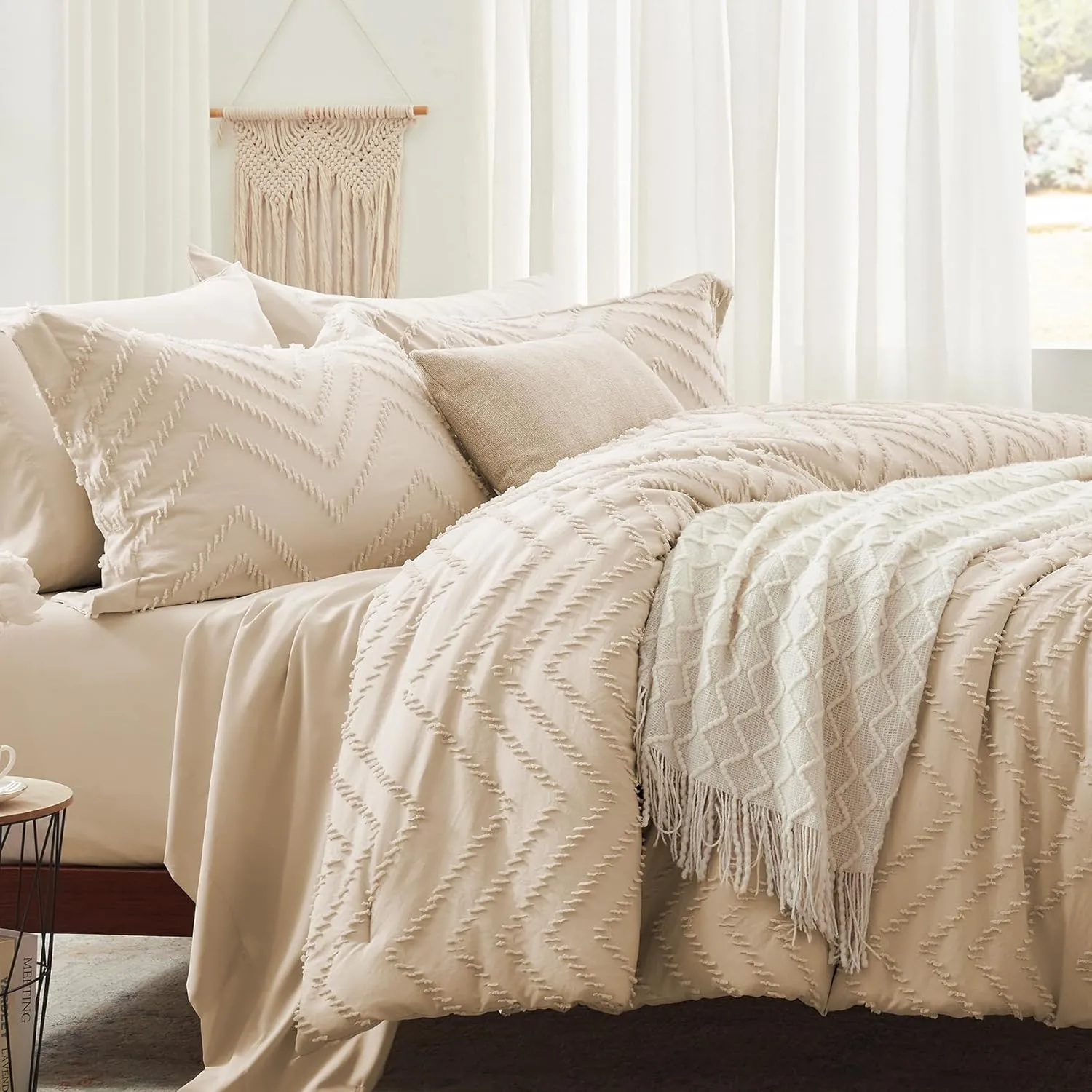 Anluoer Queen Comforter Set, Beige Tufted Bed in a Bag 7 Pieces with comforters and Sheets, All Season Bedding Sets with 1 Comforter, 2 PillowShams, 2 Pillowcases, 1 Flat Sheet, 1 Fitted Sheet