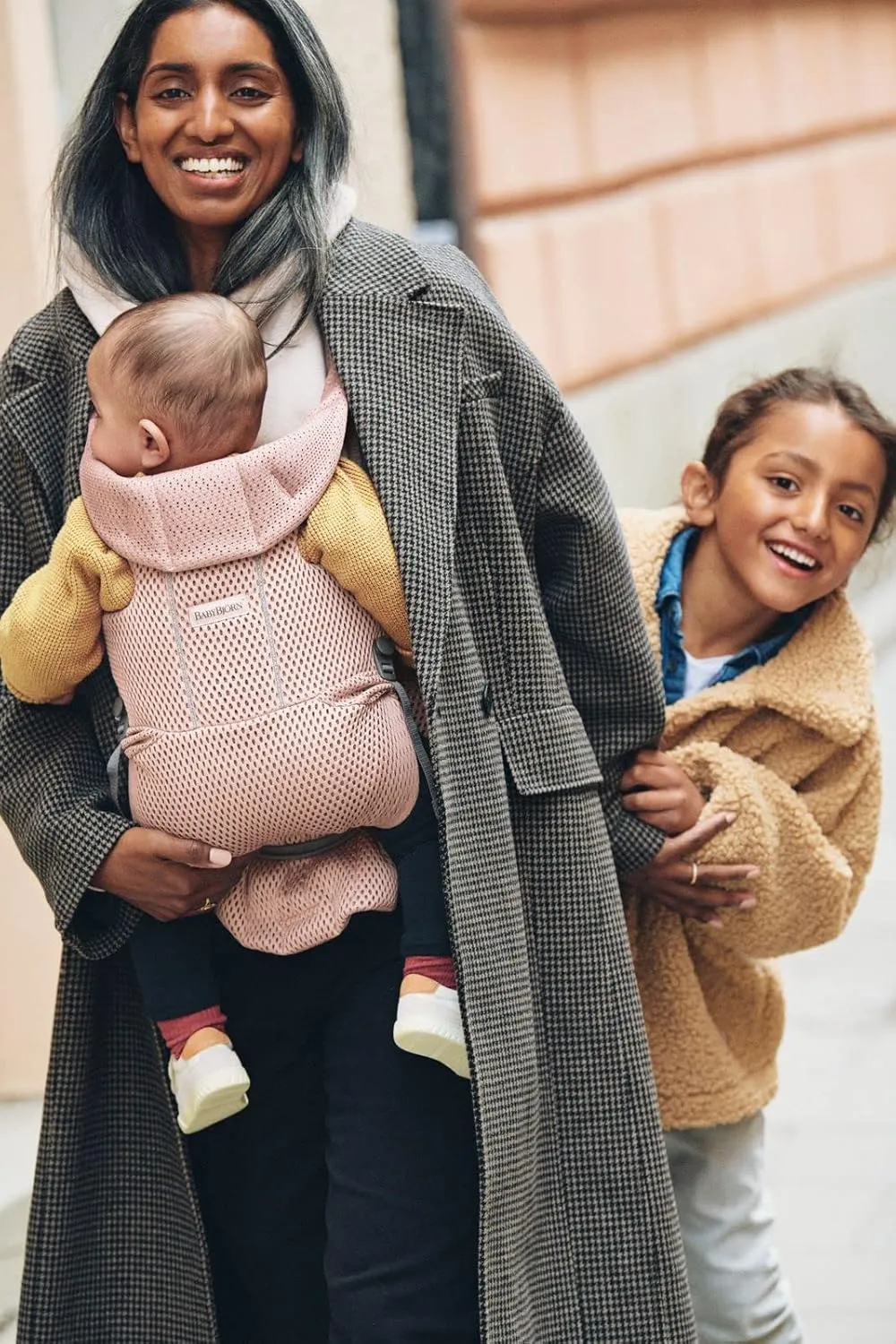 BabyBjörn Baby Carrier Free, 3D Mesh, Dusty Pink