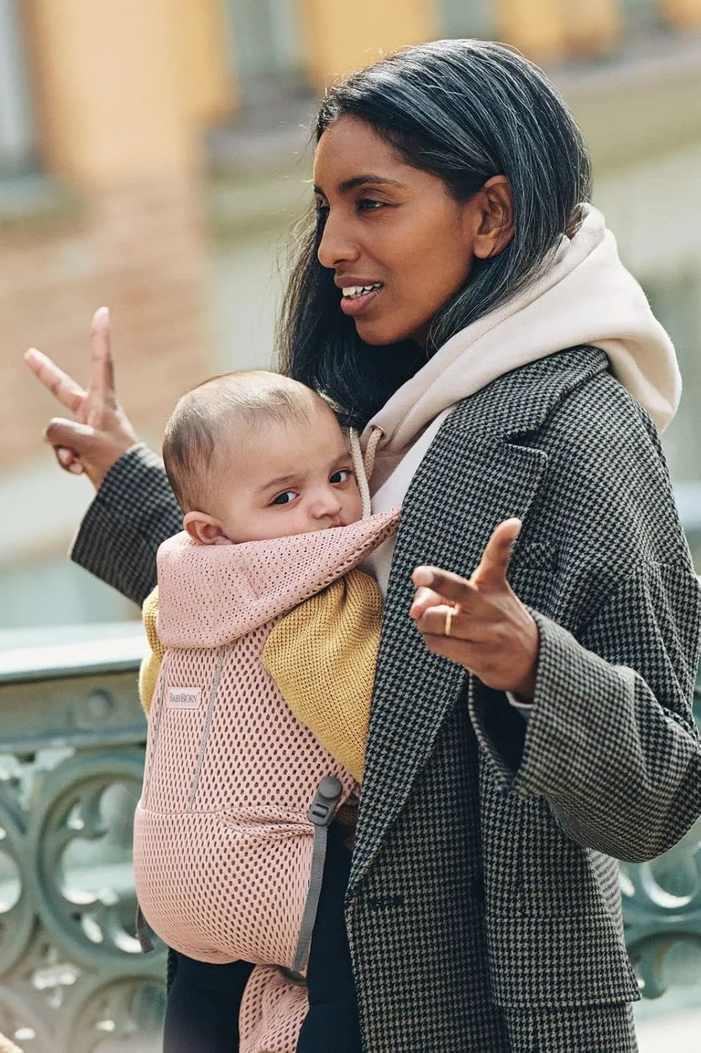 BabyBjörn Baby Carrier Free, 3D Mesh, Dusty Pink