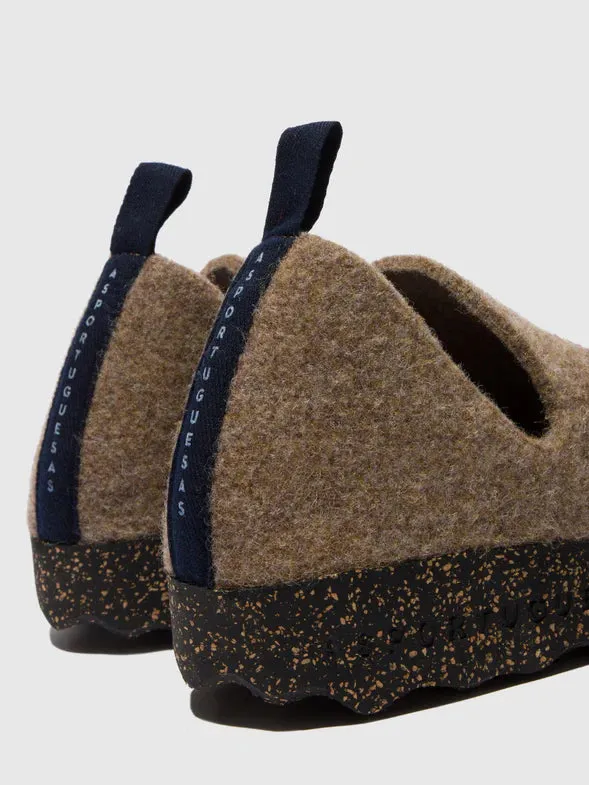 CITY SLIP ON