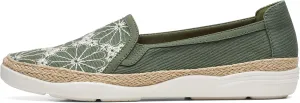 Clarks Women's Elaina Harbor Loafer