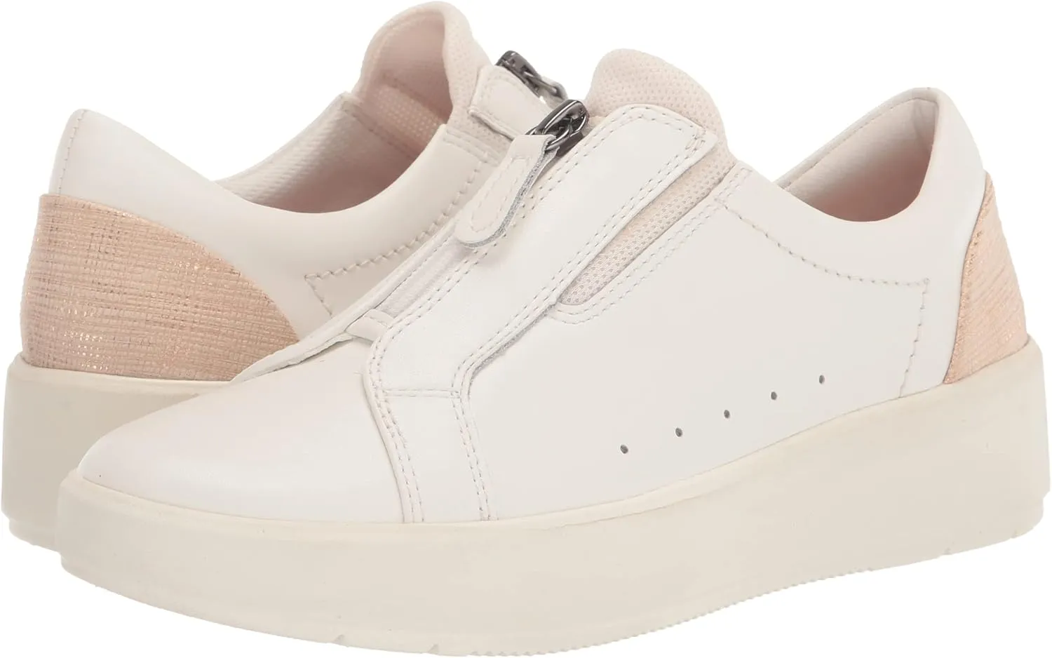 Clarks Women's Layton Rae Sneaker