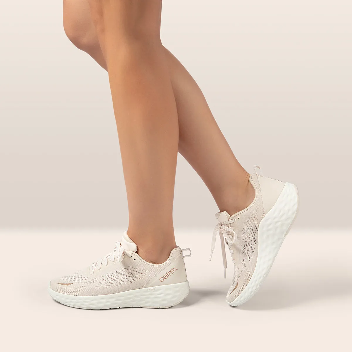 Danika Arch Support Sneaker in Ivory