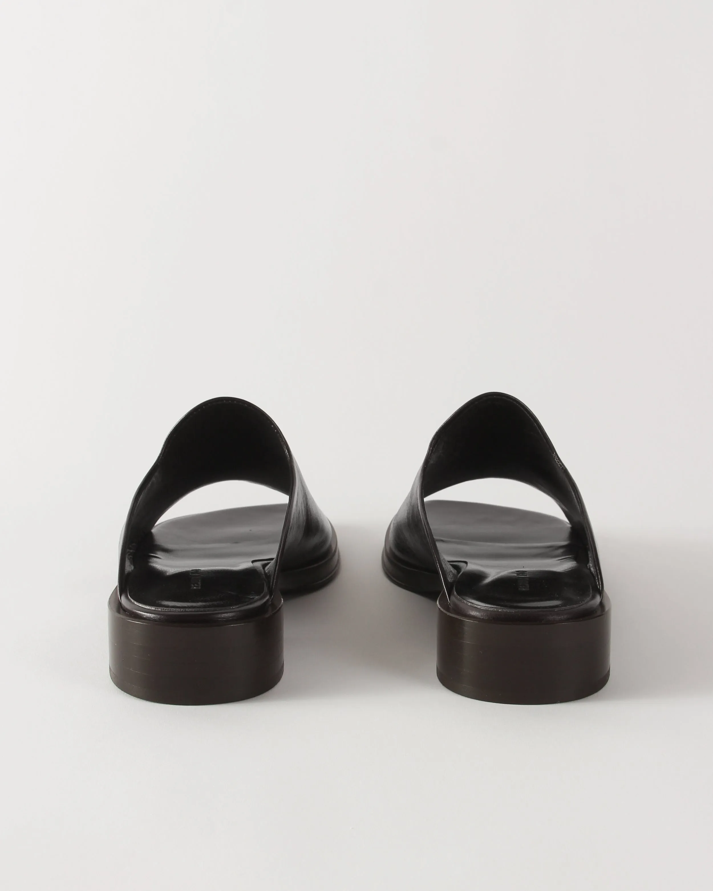 Flat Mule Leather Black
