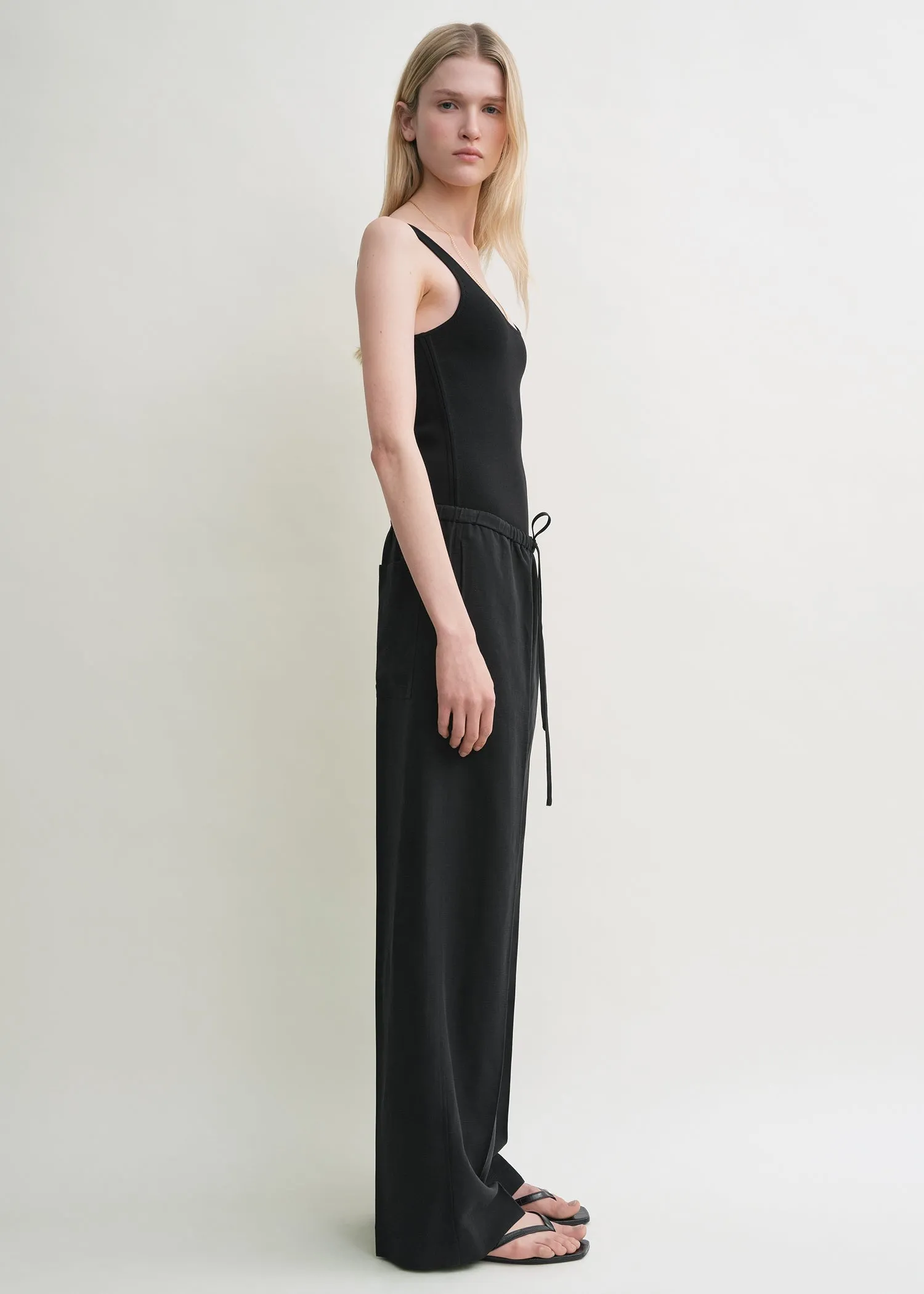 Fluid drawstring trousers black