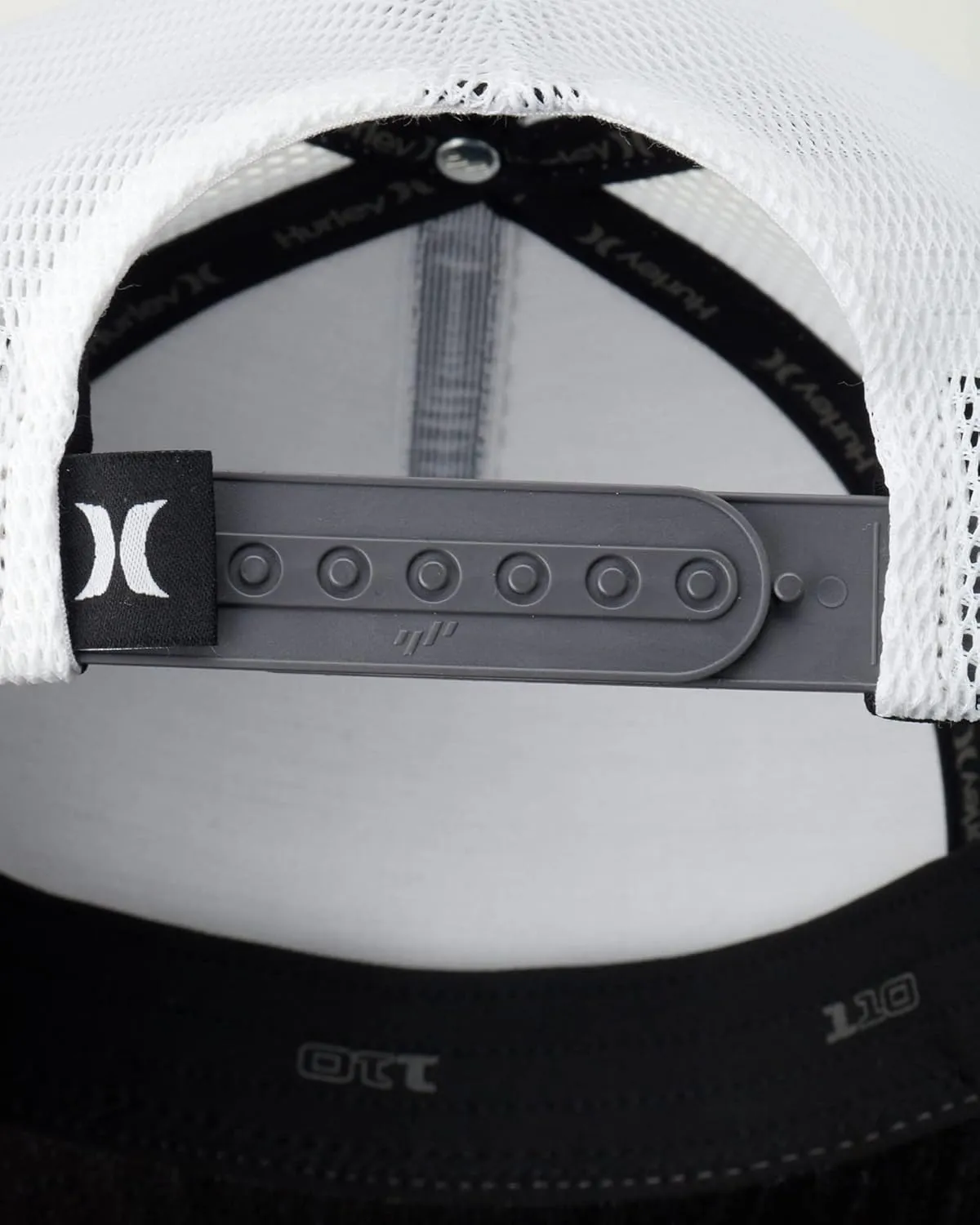 Hurley Mens Caps - Flat Brim Snapback Baseball Cap Standard Trucker Hats for Men