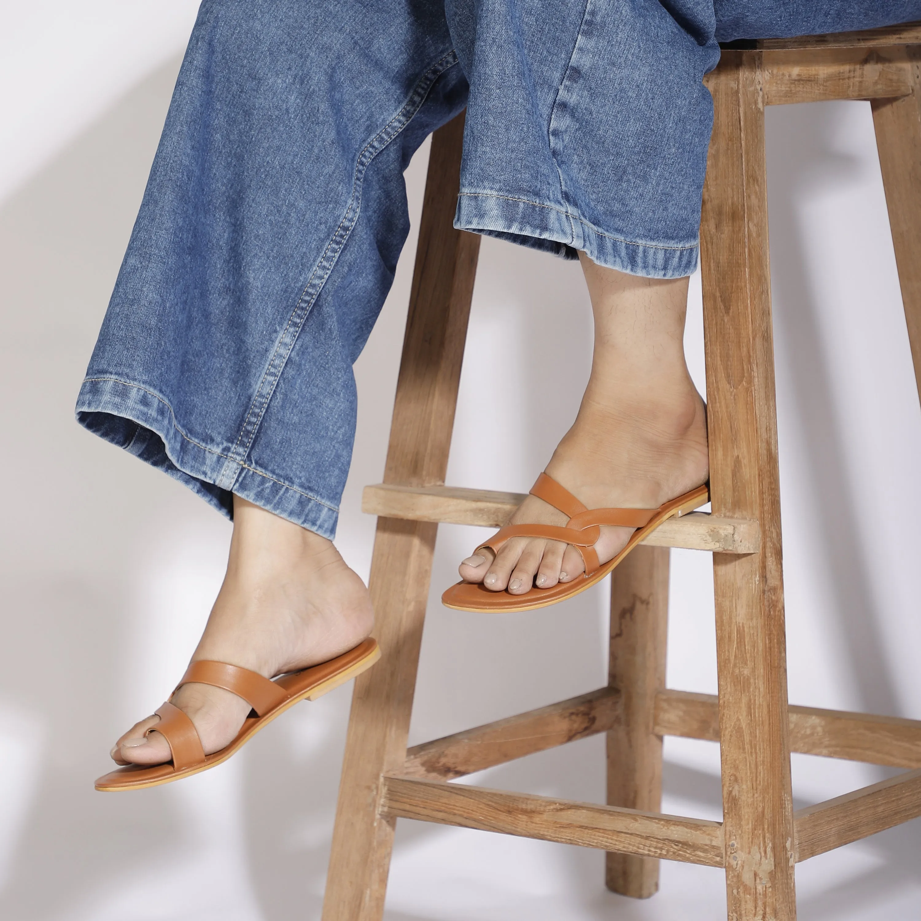 Interlock Flats