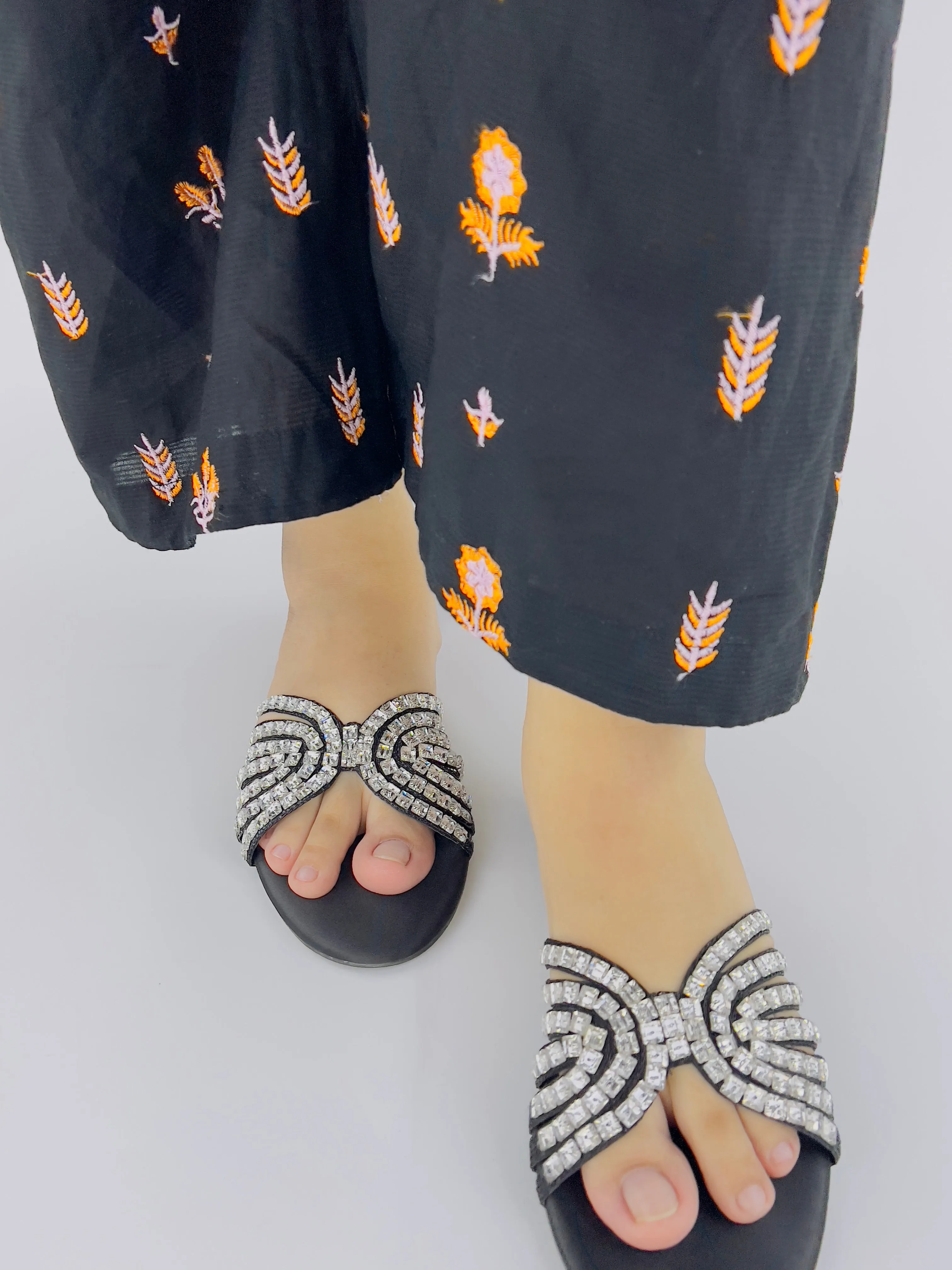 Jamie Criss-Cross Crystal-Studded Black Flats Sandal-11035