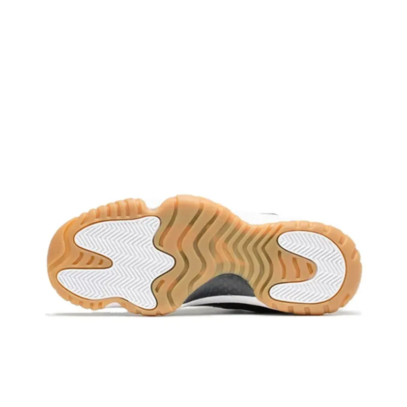 JORDAN 11 RETRO LOW 'NAVY GUM'