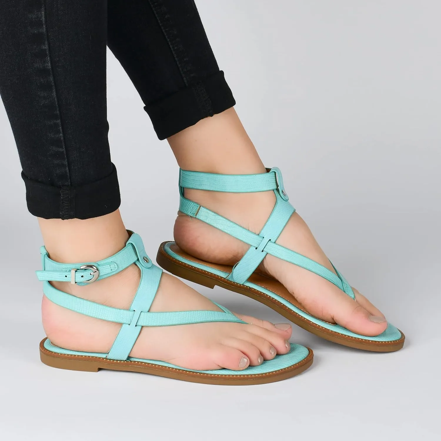 Journee Collection Women's Flat Sandals
