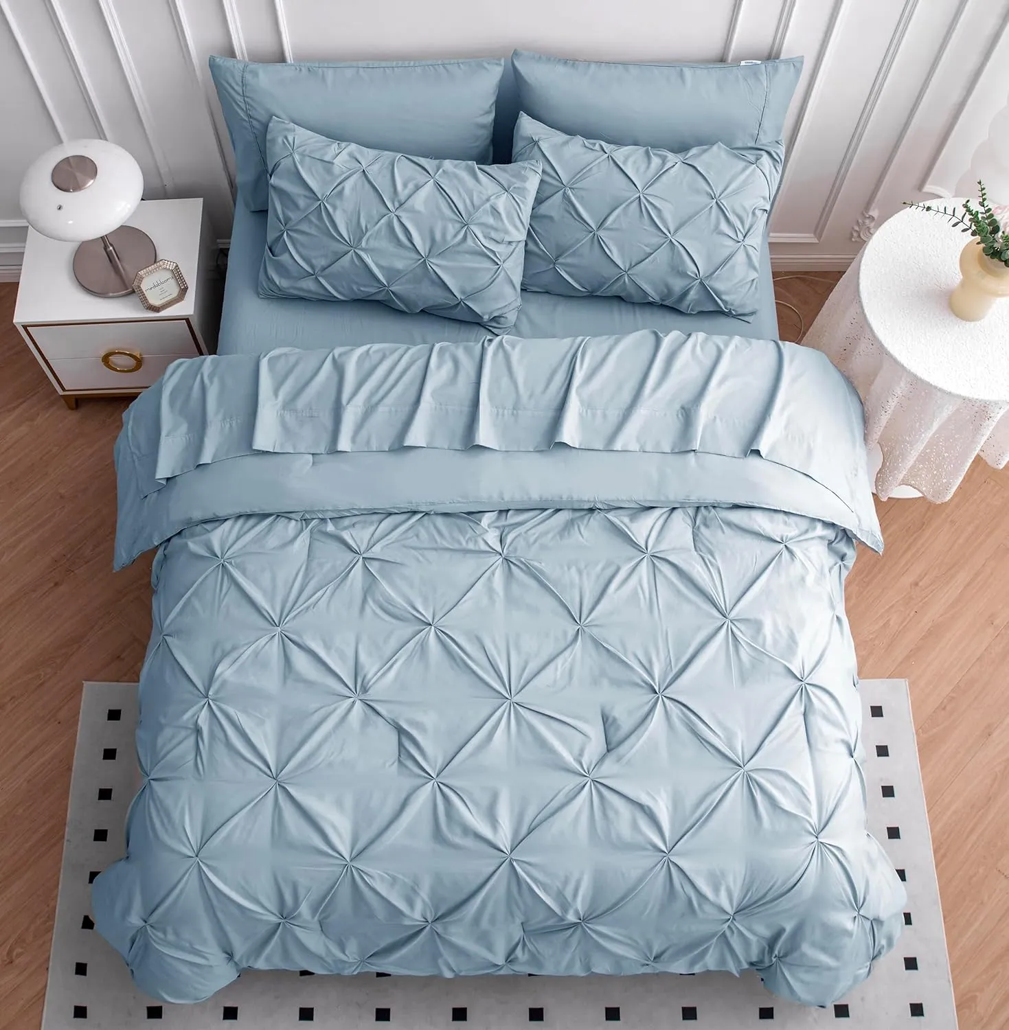 Lane Linen Twin Comforter Set with Sheets, Pillowcase & Sham - Bed in a Bag, 5 Piece - Pintuck - French Blue