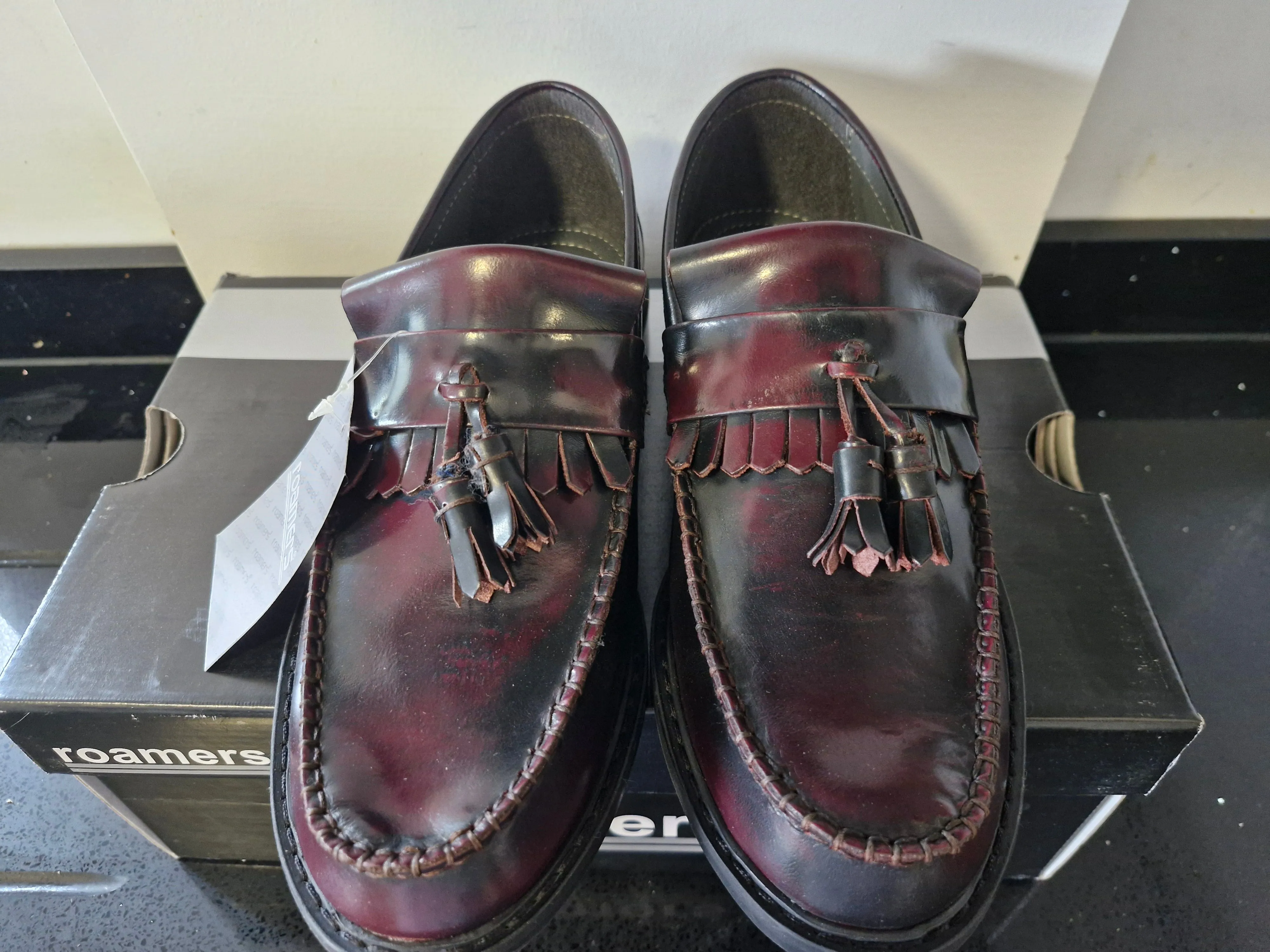 Loafer by Roamers - Hi Shine Oxblood Leather (M900BD)