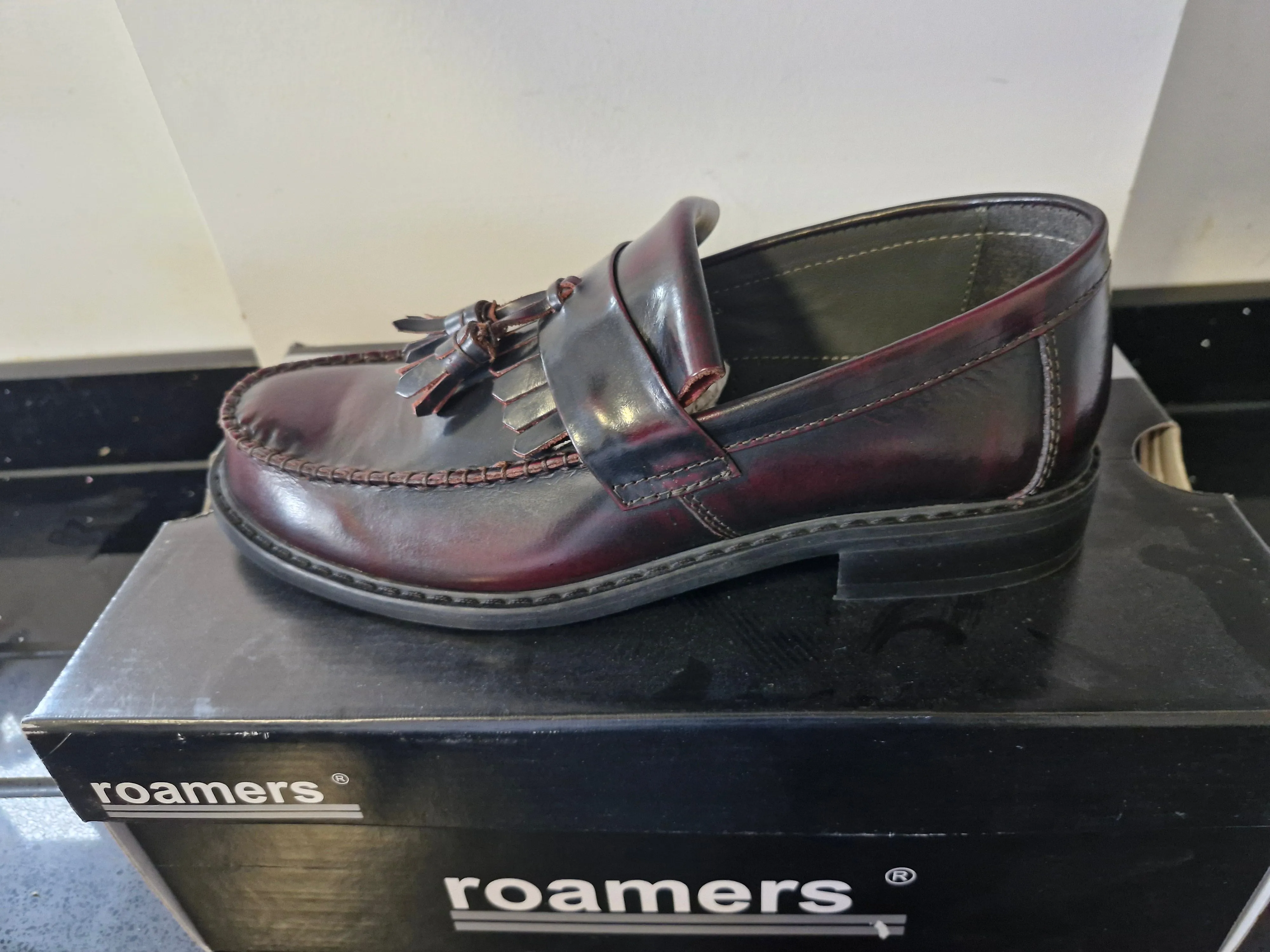 Loafer by Roamers - Hi Shine Oxblood Leather (M900BD)