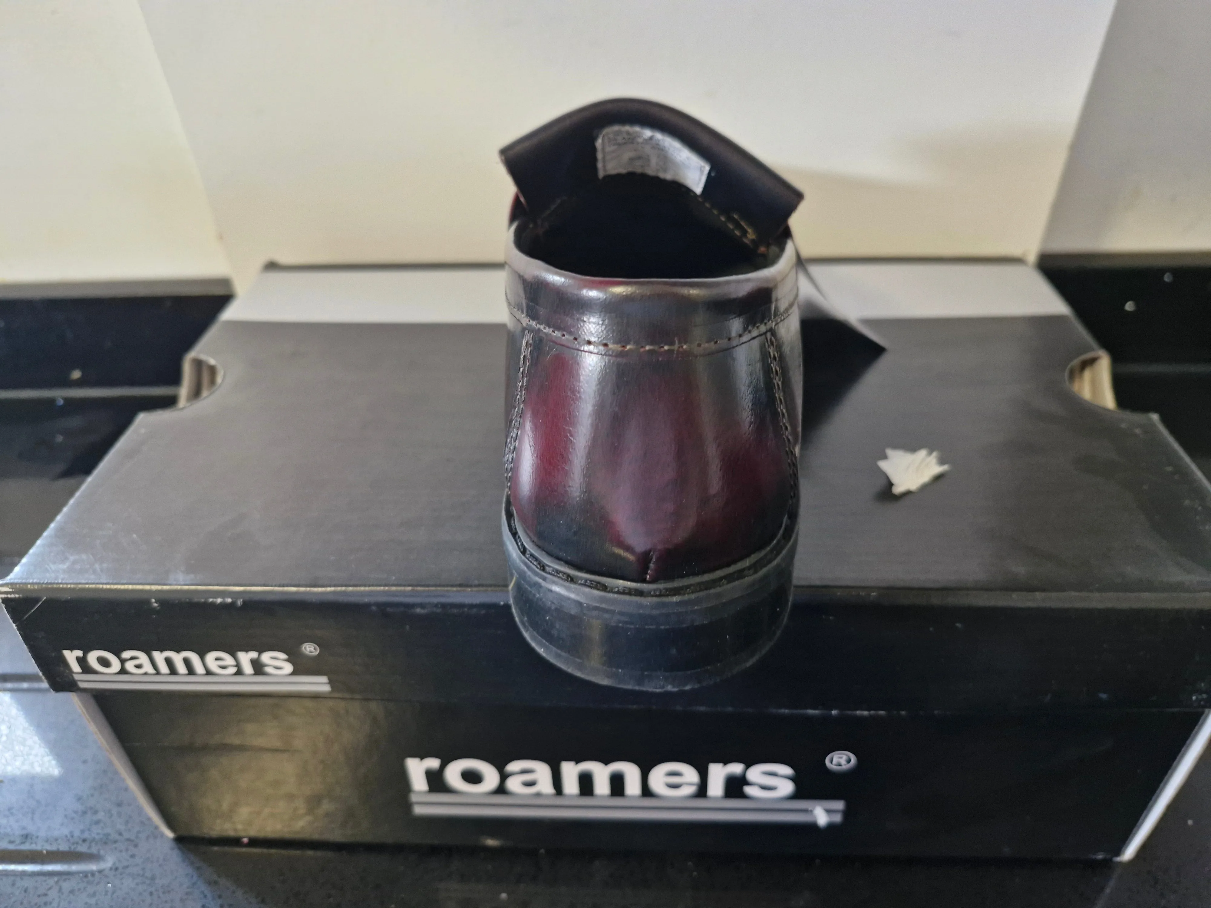 Loafer by Roamers - Hi Shine Oxblood Leather (M900BD)