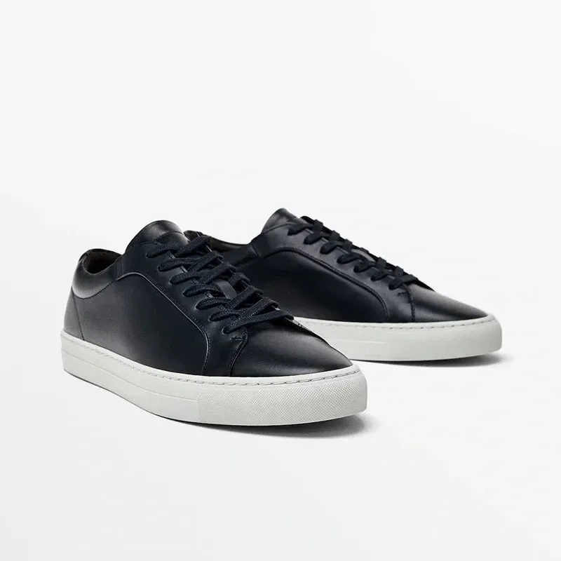 Men's Genuine Leather Round Head Lacing Flat Sneakers