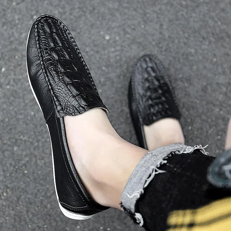 Men's Loafers Round Toe Crocodile Print Vegan Leather Anti-Slip Slip Resistant Comfortable Outdoor Classic Slip-on