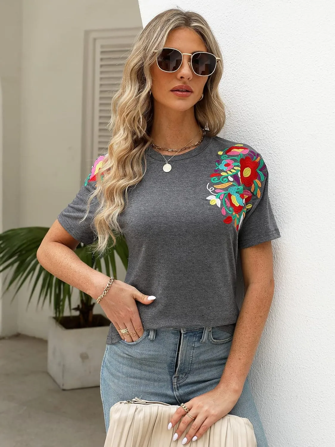 Mexican Shirts for Women Embroidered Tops Traditional Summer Blouse Women's Floral Tunic Round Neck Short Sleeve