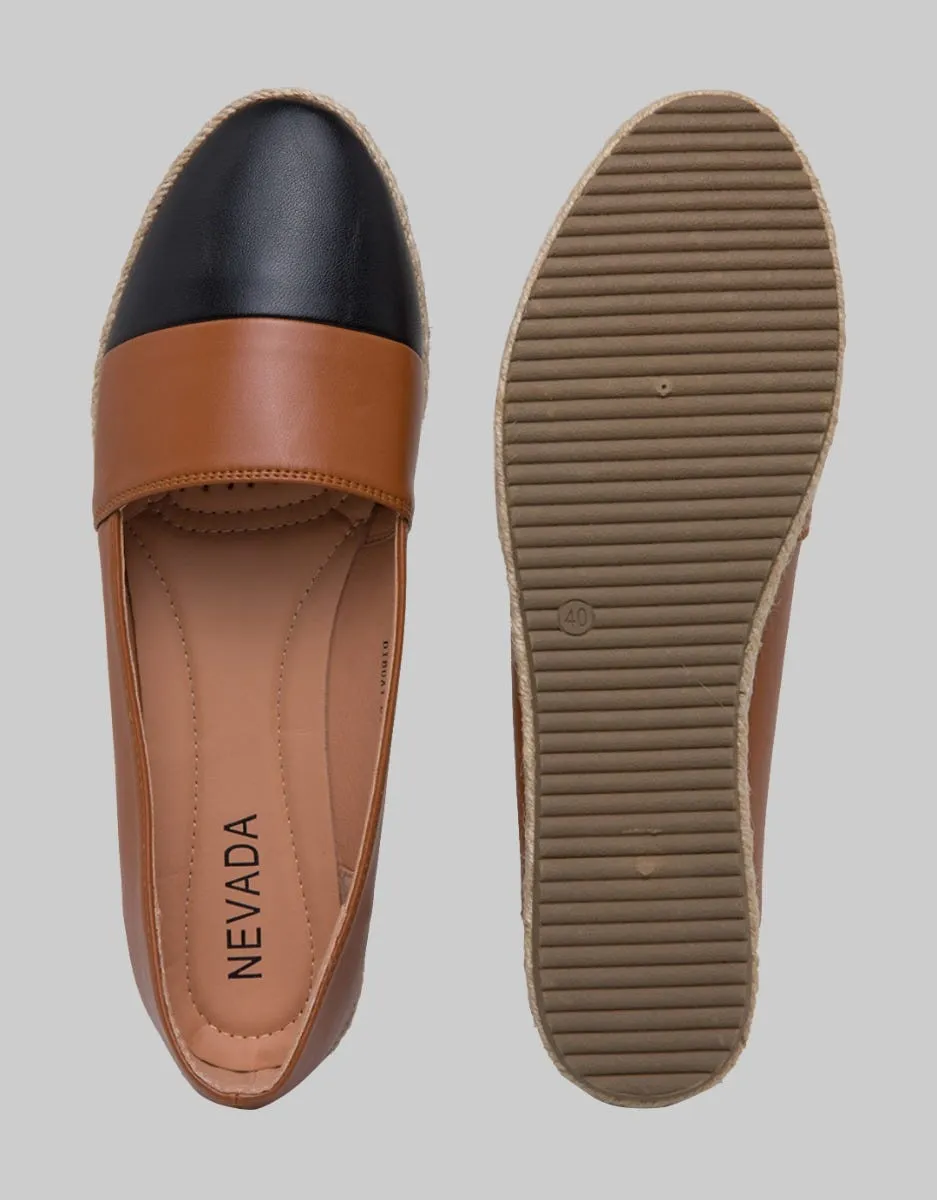 MOCCASIN SHOES