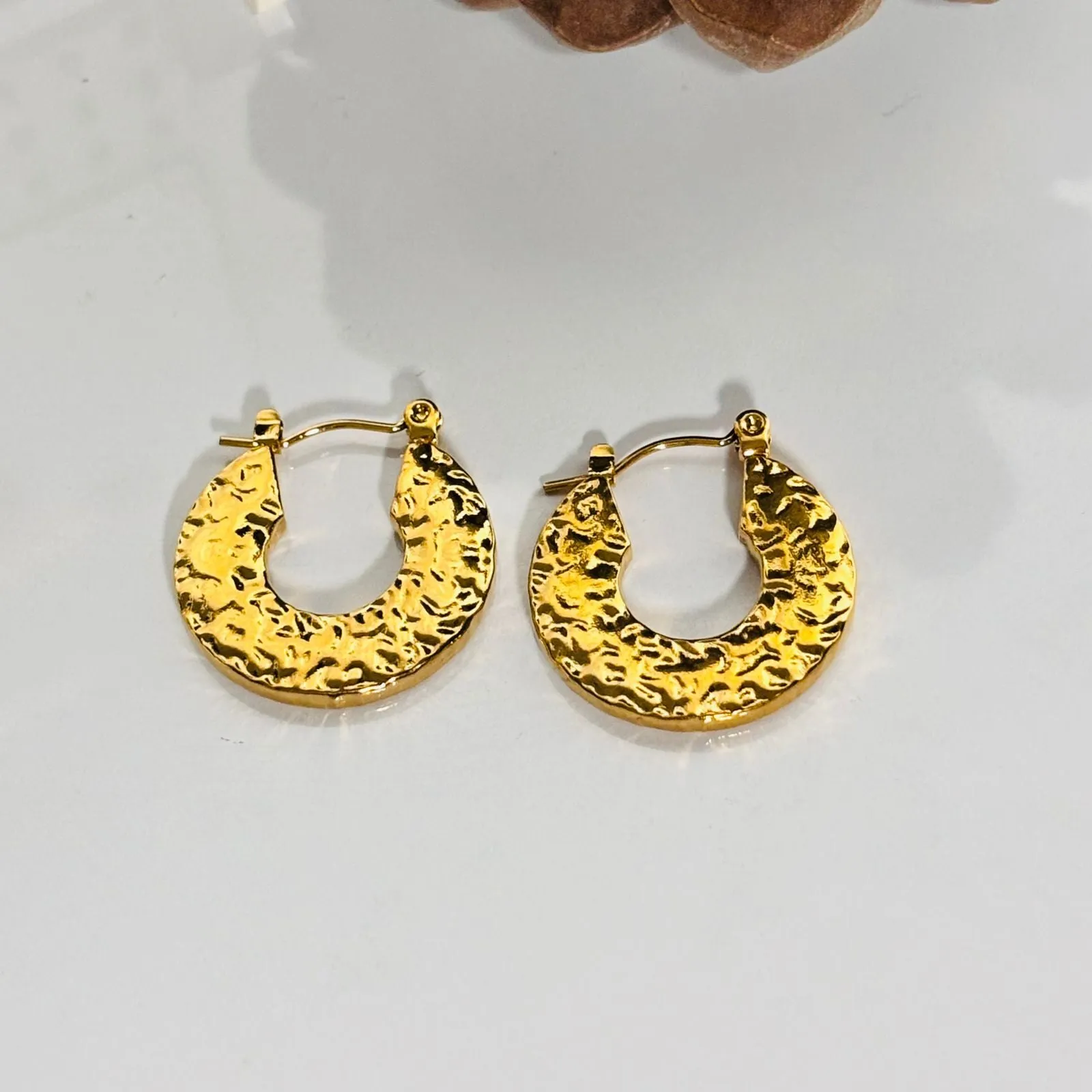 Molten Flat Hoops