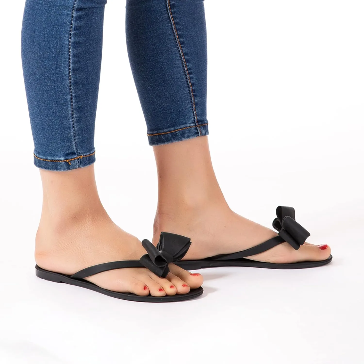 Mtzyoa Women Flip-Flops Flat Sandals Jelly Bow Beach Flat Rivets Rain Cute Dressy Summer Sandals