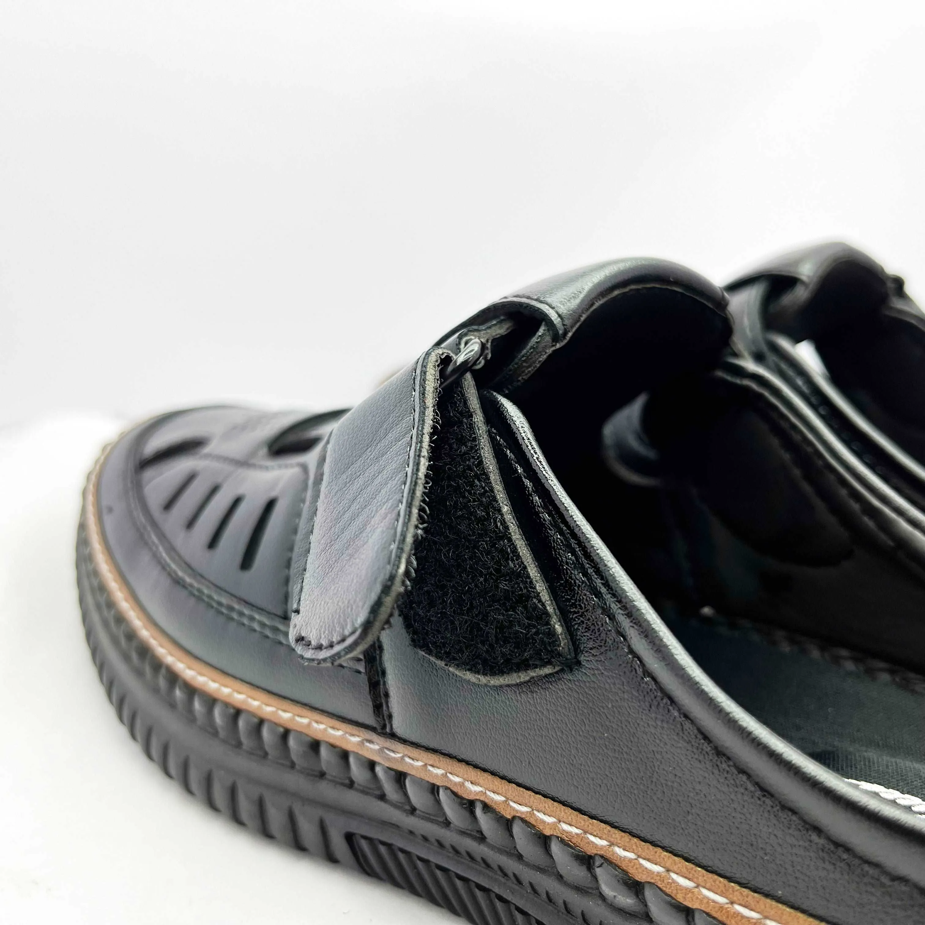 Mules for Men (Black)