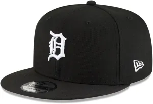 New Era Unisex-Adult MLB 9Fifty Black White Primary Logo Adjustable Snapback Hat Cap One Size Fits All
