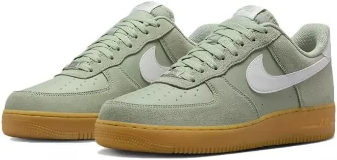 Nike Men's Air Force 1 '07 Lv8 Sneaker