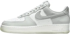 Nike Men's Air Force 1 '07 Lv8 Sneaker