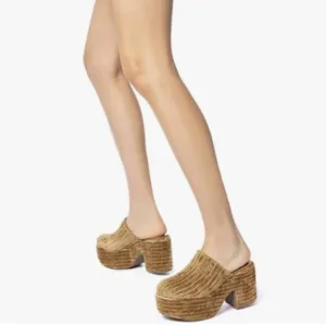 Pazzion Womens Comfy Thick Platform Round Closed Toe Clogs Mule Goldenrod Shoes