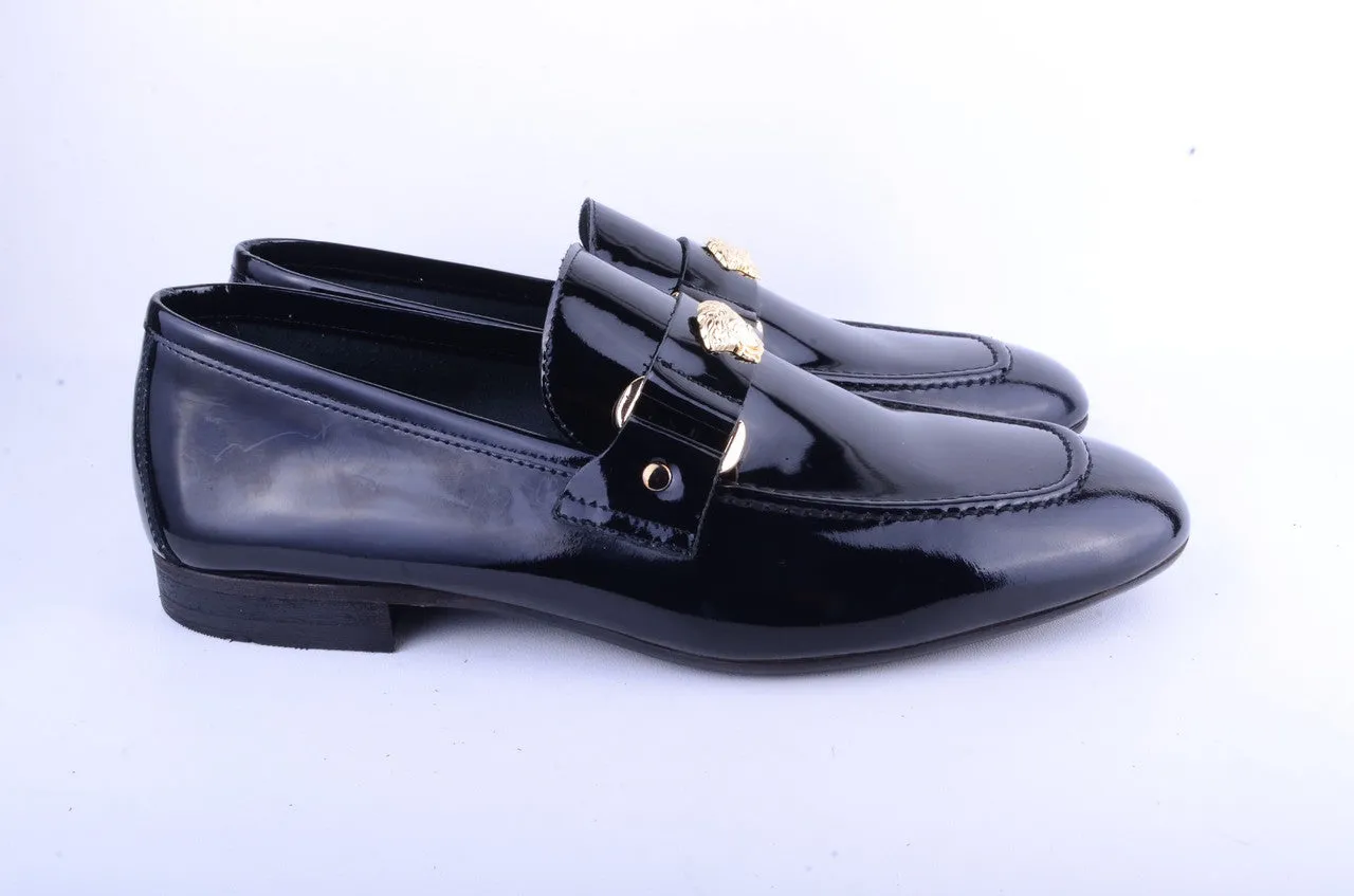 Pelle Line Lucas- Loafer with Medusa ornament- Black Patent