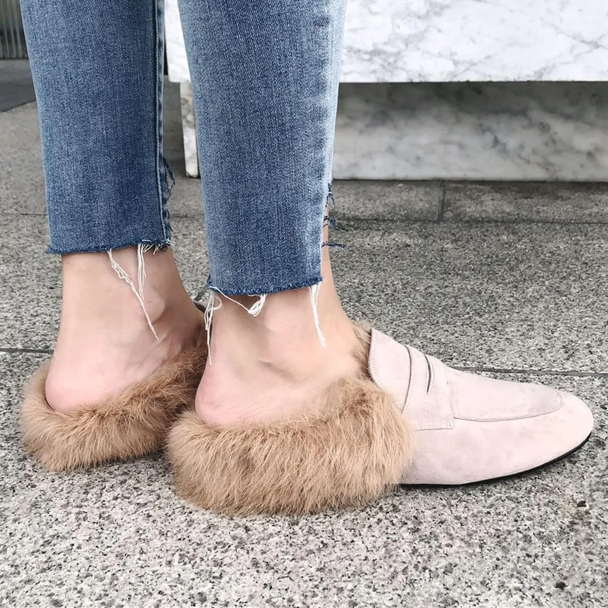 SHEMEE Women's Genuine Leather Fluffy Furry Fur Mules Slides Flats Low Heel Slip On Suede Loafers Closed Round Toe Backless Slippers Shoes