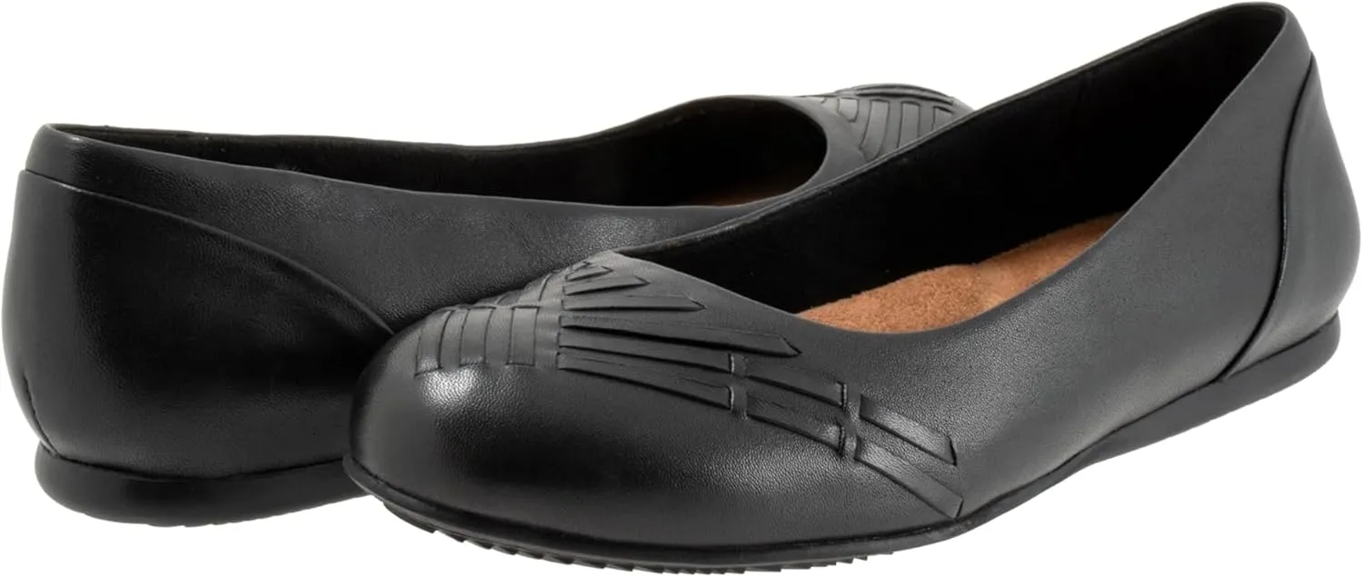 SoftWalk Women's Ballet Flat, Black, 8 Wide