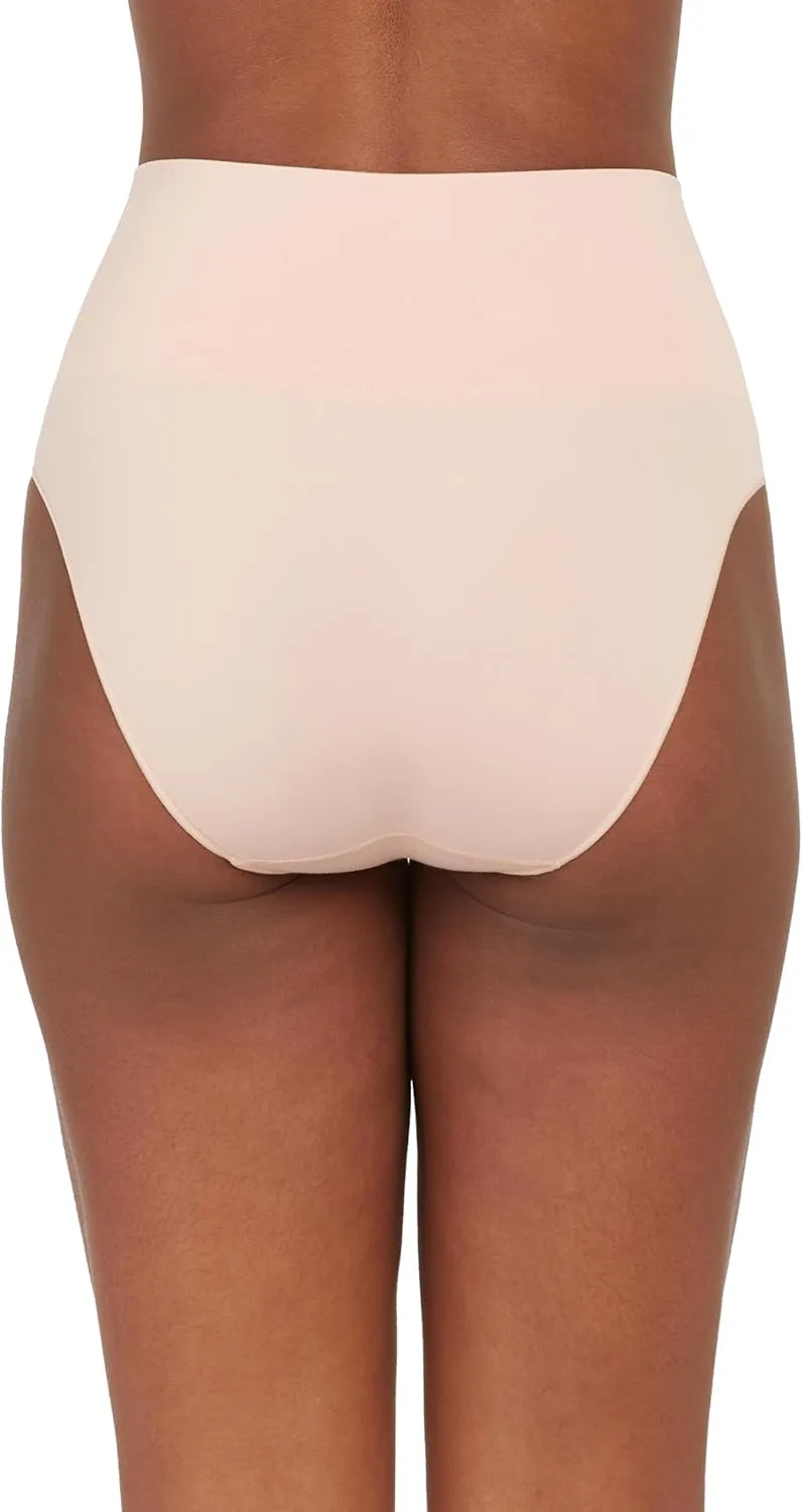 SPANXshape Everyday Shaping Brief - Core Control Shapewear Underwear - Invisible Under Clothes - Seamless Design
