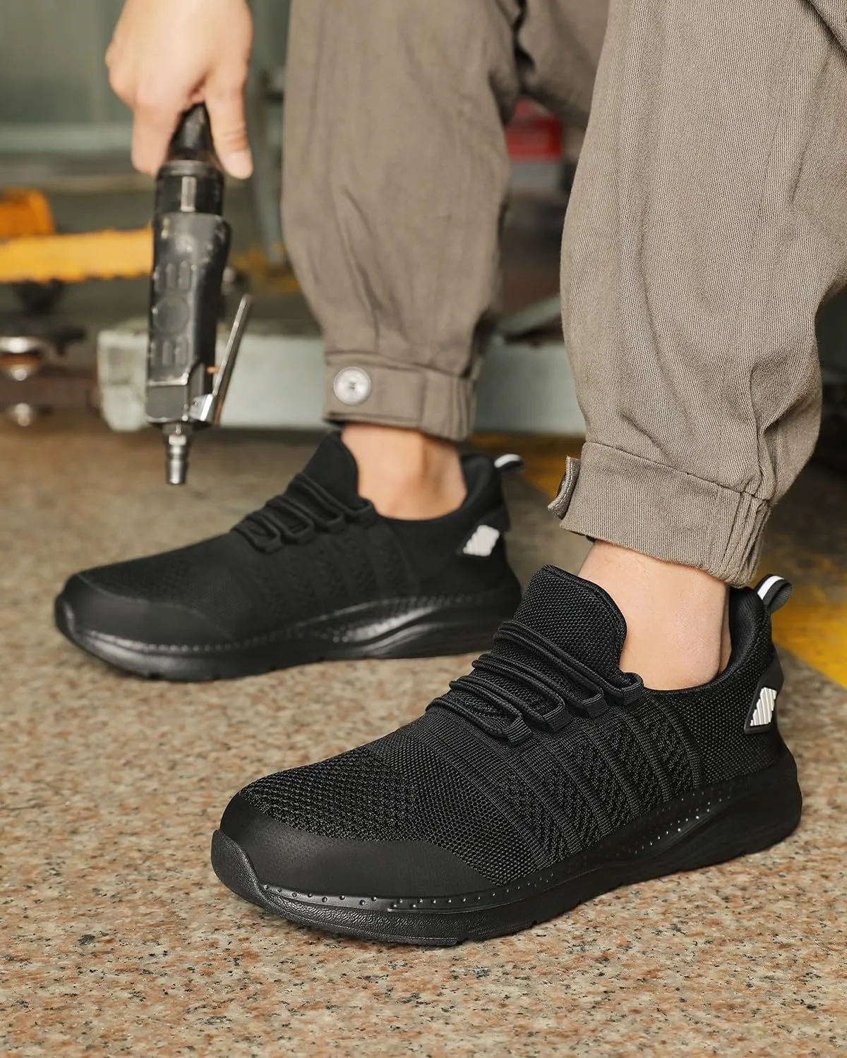 Steel Toe Shoes for Men Safety Puncture Proof Comfy Work Sneakers Lightweight Breathable Non-Slip Construction Shoes