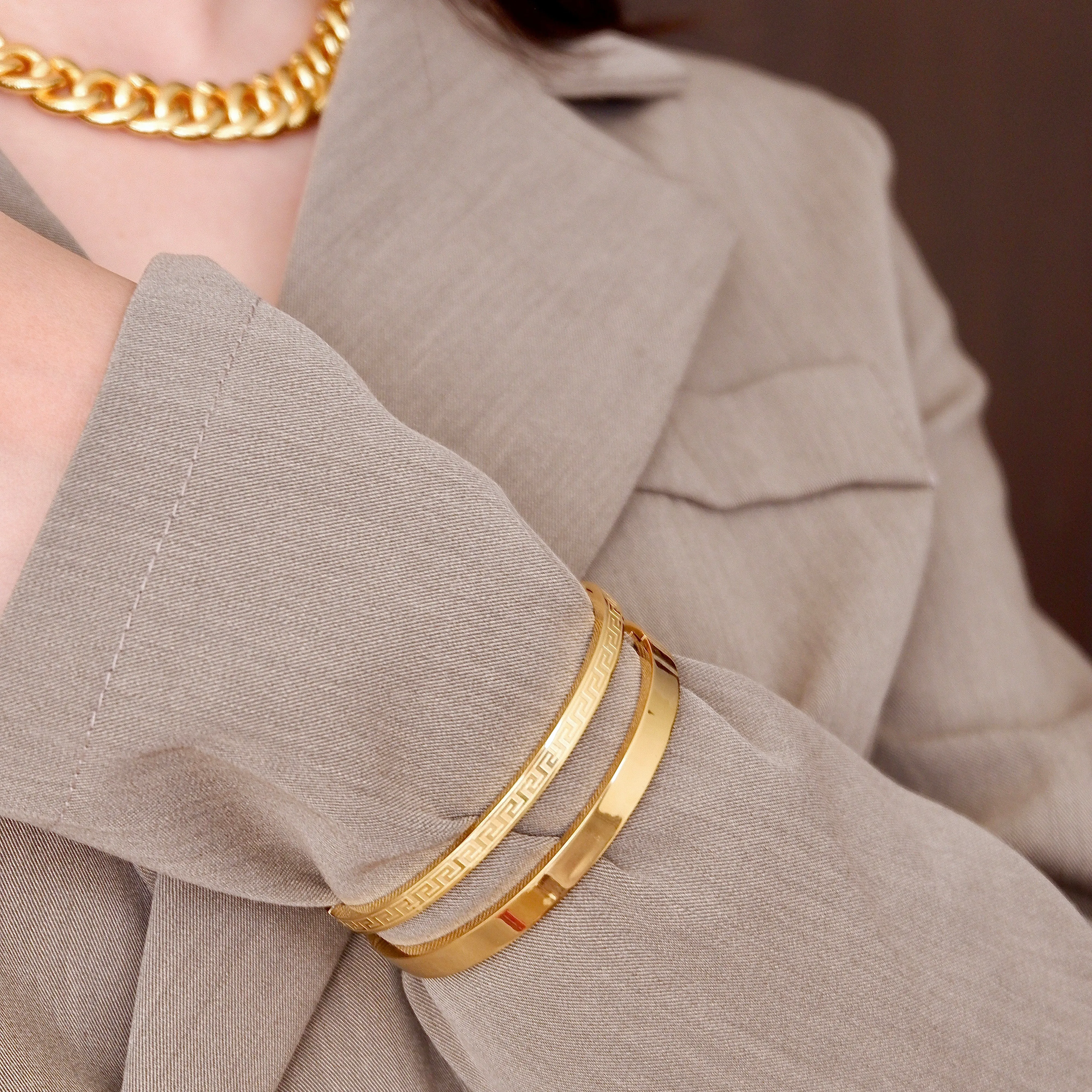 The Flat Thick Plain Bangle