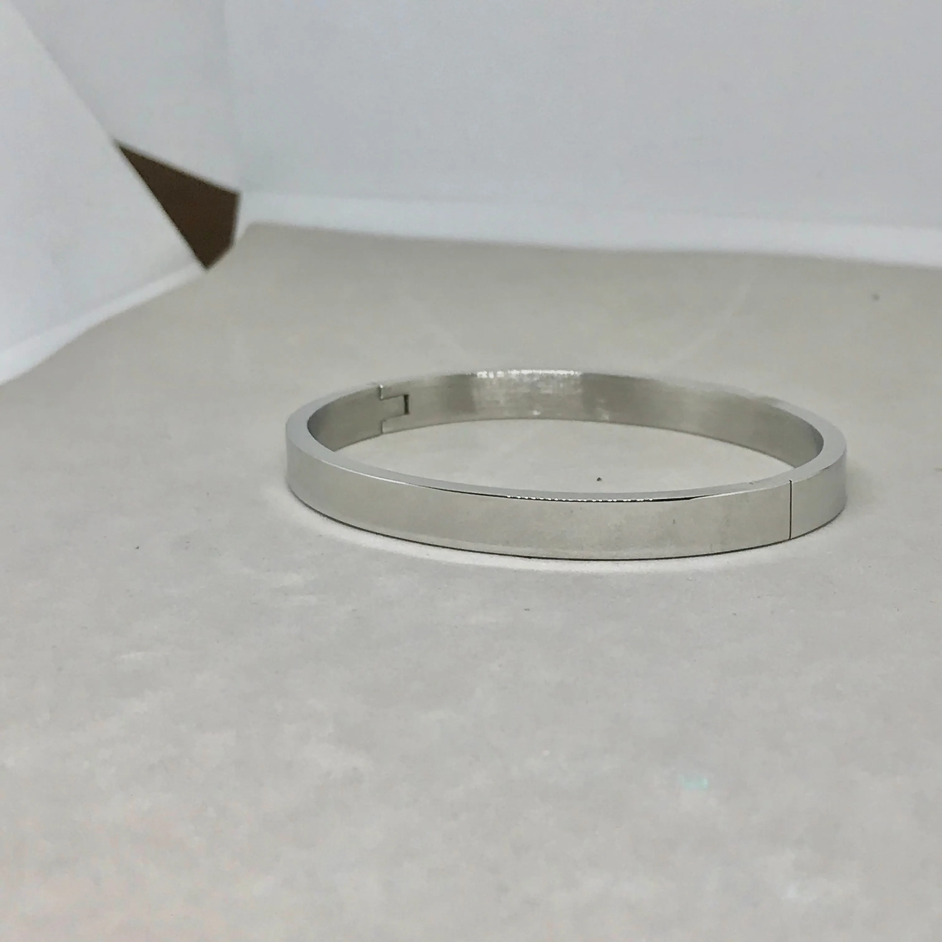 The Flat Thick Plain Bangle