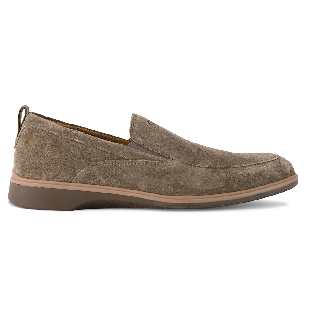 THE SLIP-ON