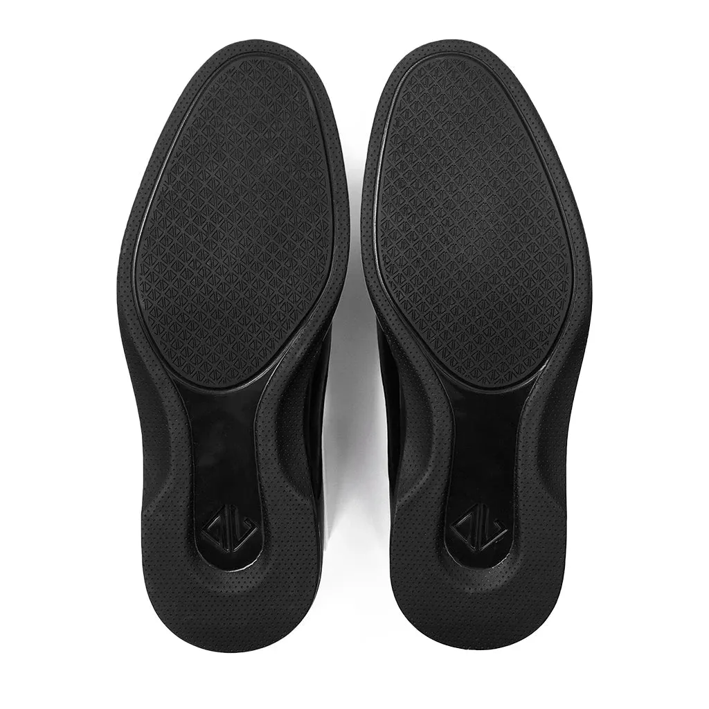 THE SLIP-ON