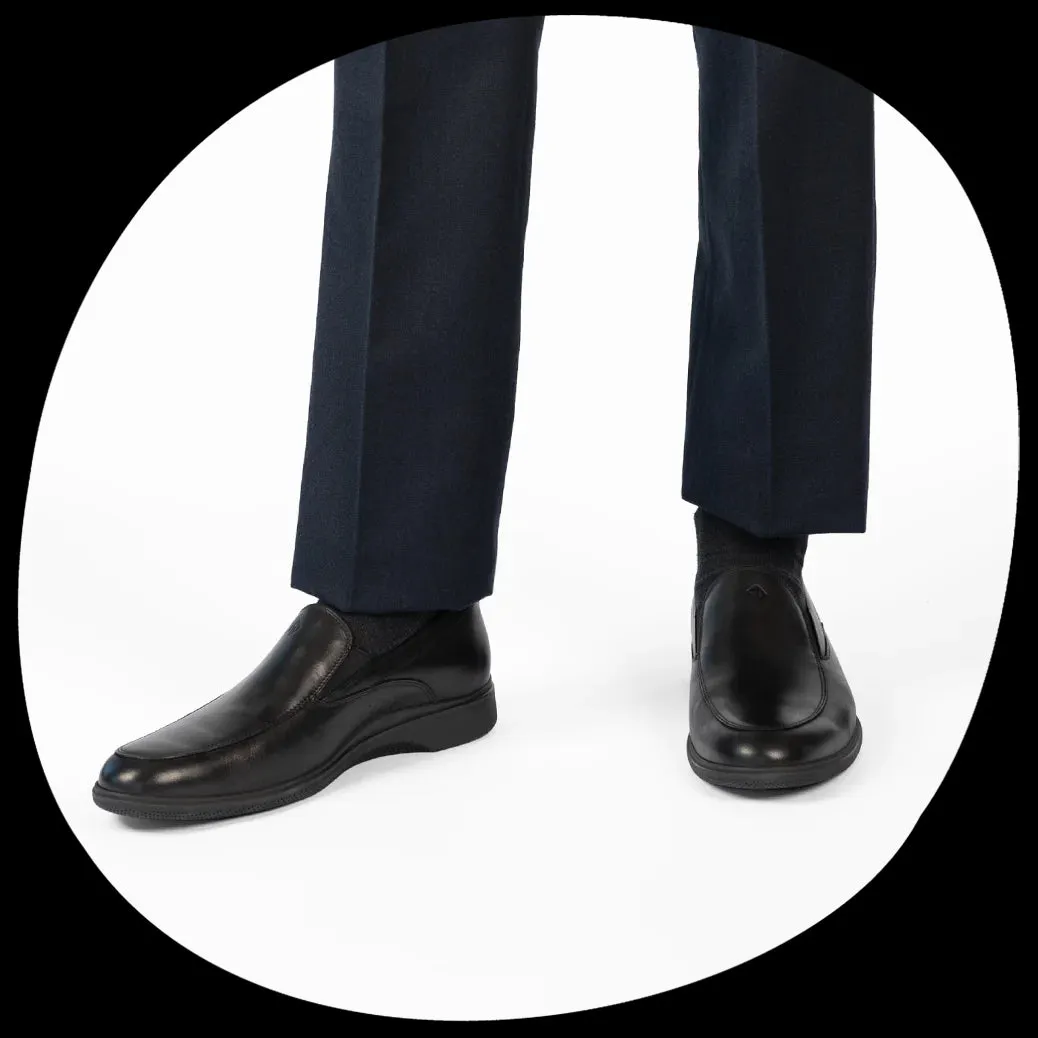 THE SLIP-ON