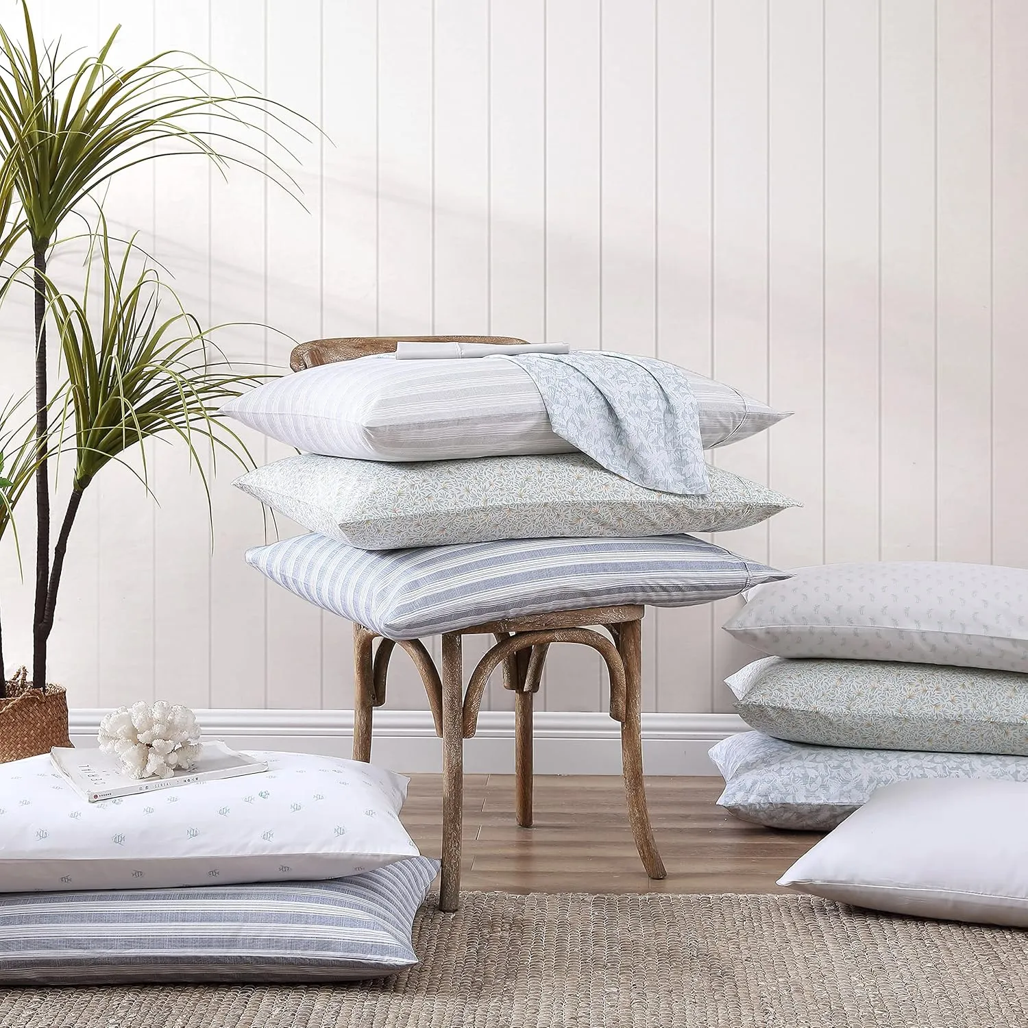 Tommy Bahama - King Sheets, Cotton Percale Bedding Set, Crisp & Cool, Stylish Bedding Set (Crane Flower Green, King)