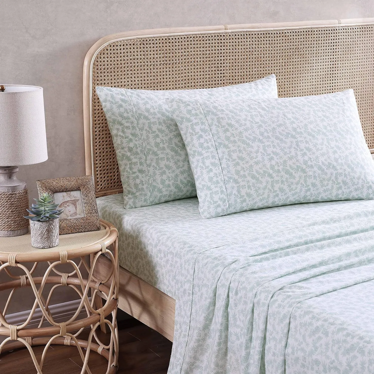 Tommy Bahama - King Sheets, Cotton Percale Bedding Set, Crisp & Cool, Stylish Bedding Set (Hibiscus Bloom Green, King)
