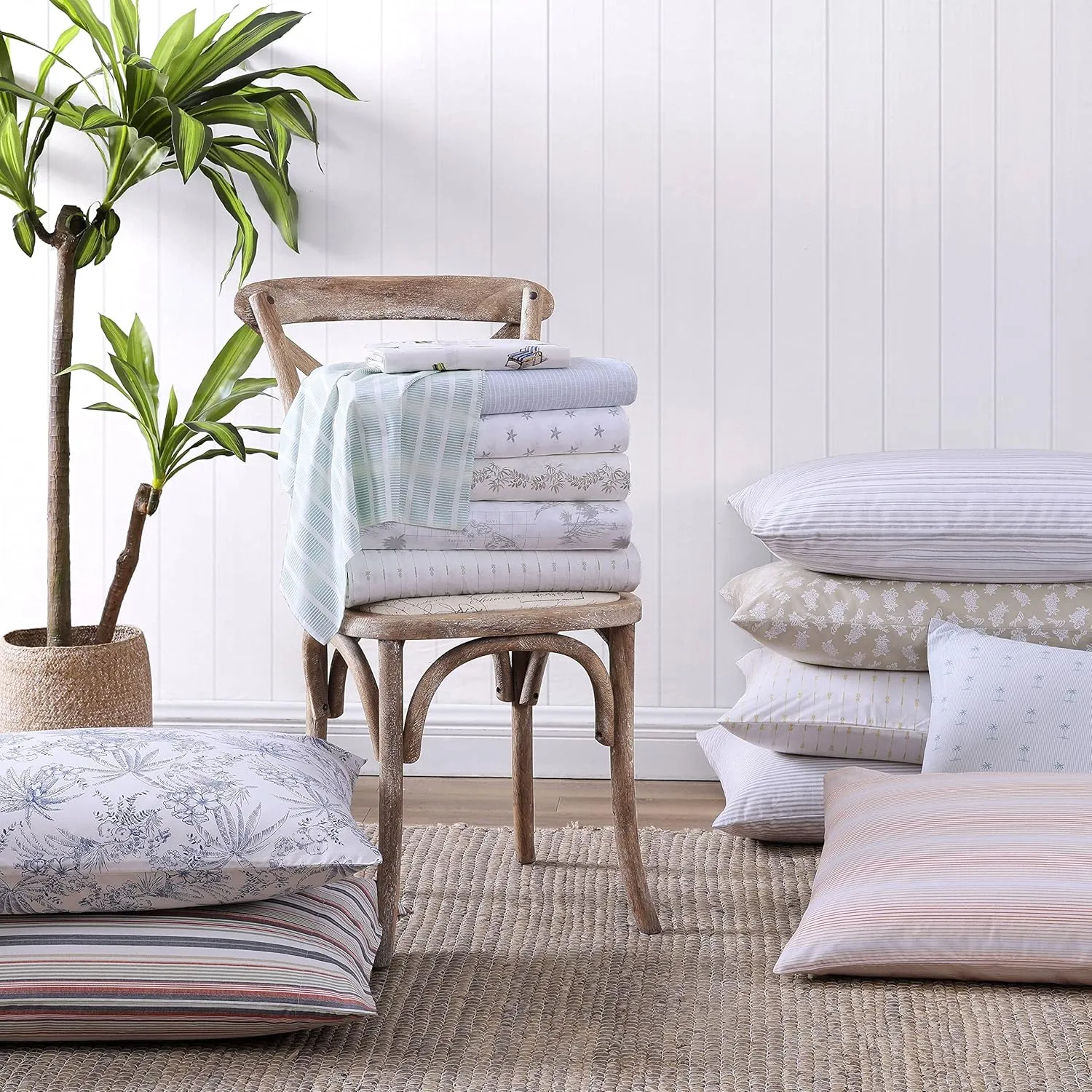 Tommy Bahama - Queen Sheets, Cotton Percale Bedding Set, Crisp & Cool, Stylish Bedding Set (Kaw Palms Blue, Queen)