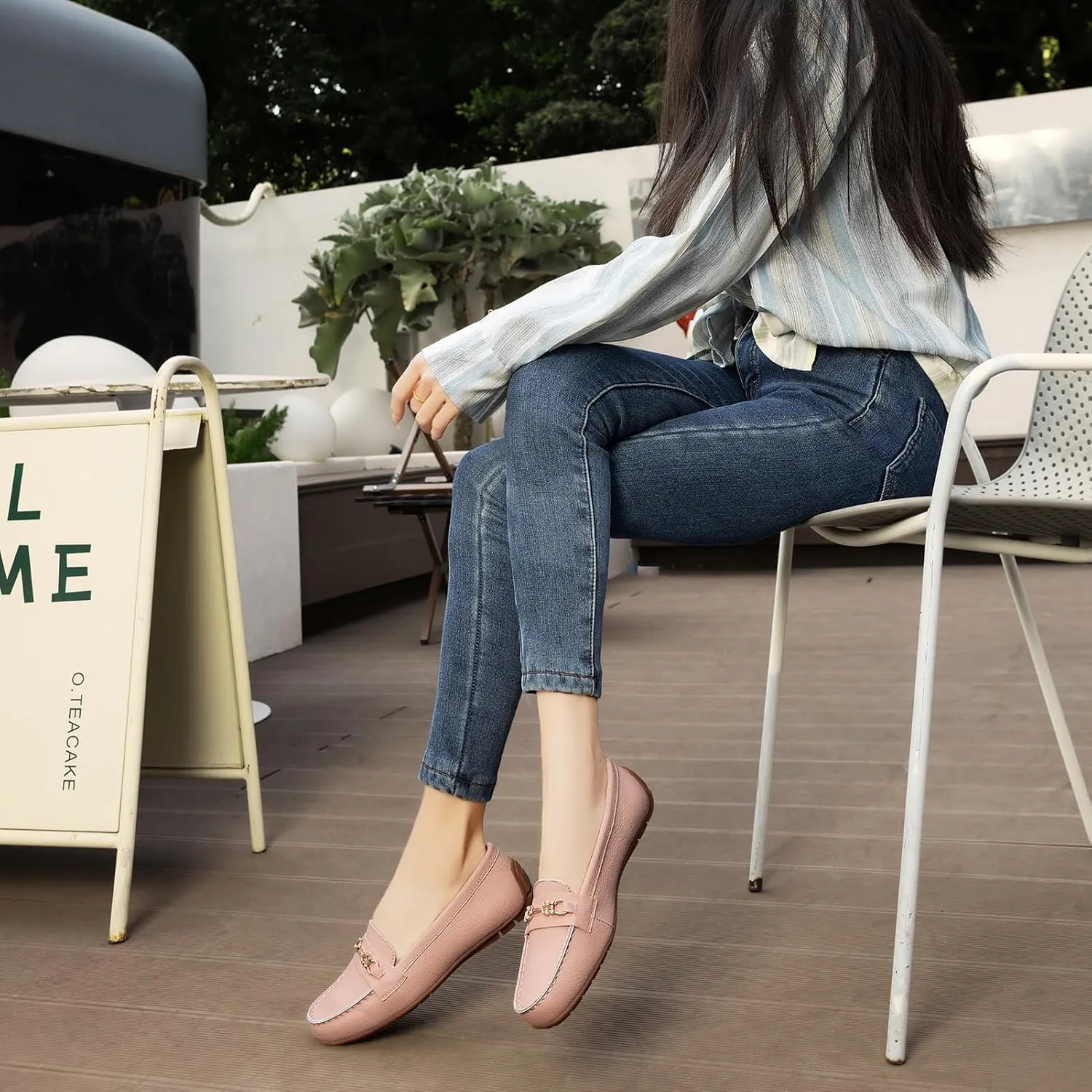 Women's Comfortable & Lightweight Leather Loafers Slip-Ons Driving Mocs Walking Shoes Cute Business Casual Dress Shoes Work Flats for Women