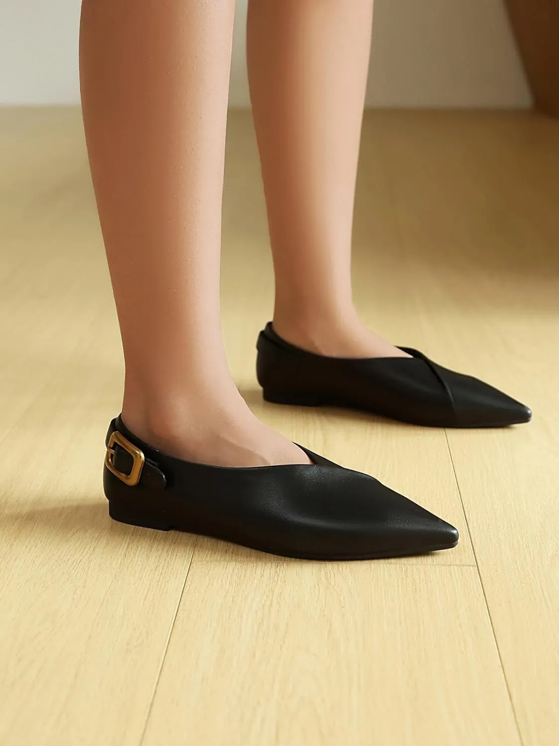 Women's Flat Shoes Comfortable Pointed Toe Flats Slip On Loafers Witch Shoes