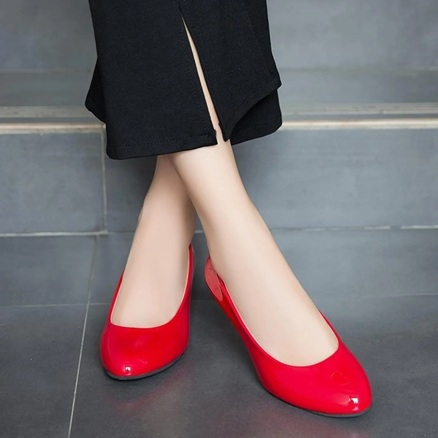 Women's Patent Leather Stiletto Heel Pumps Comfortable Round Toe Slip On Low Mid Heel Non Slip Business Office Dress Shoes