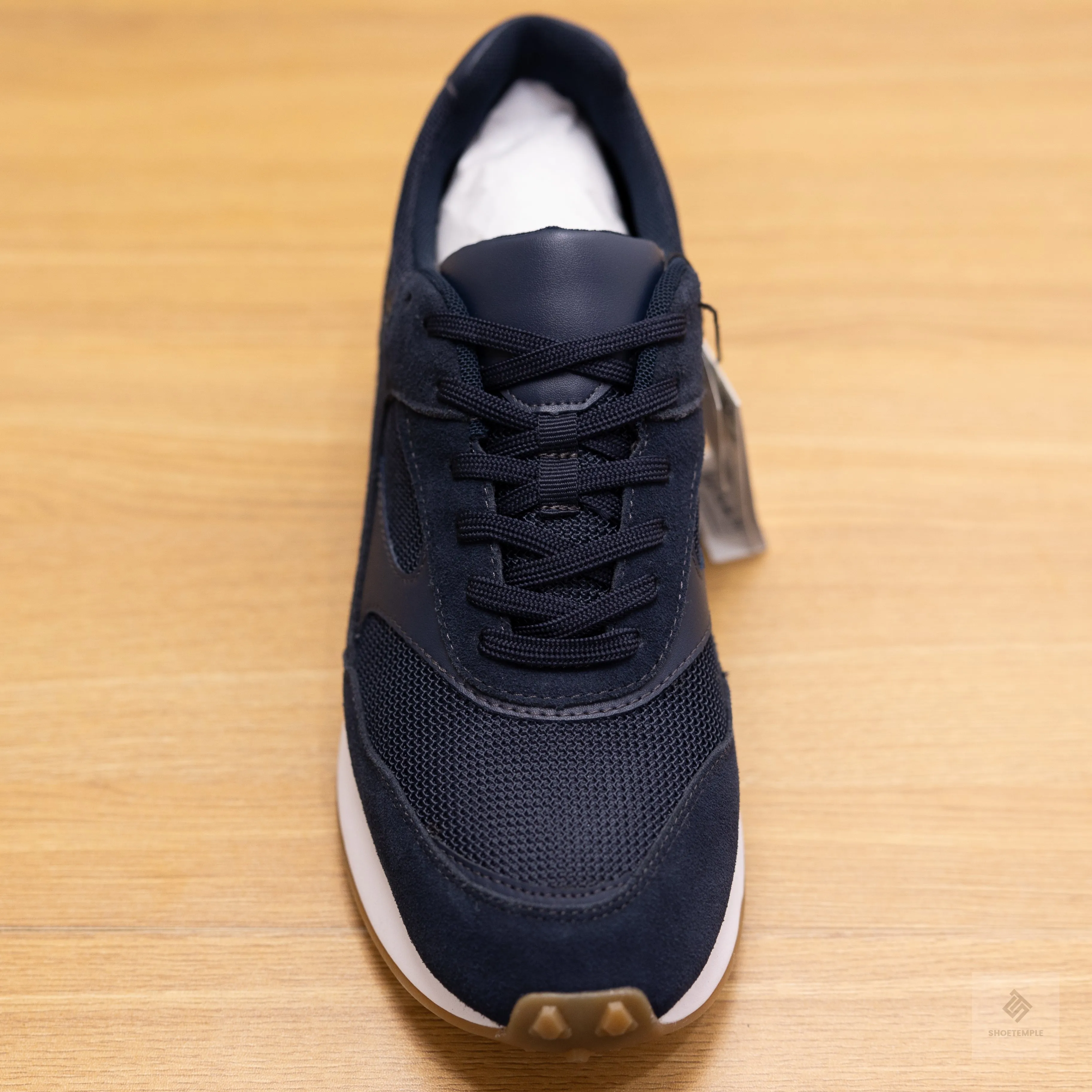 Zara Leather Retro Running Sneaker